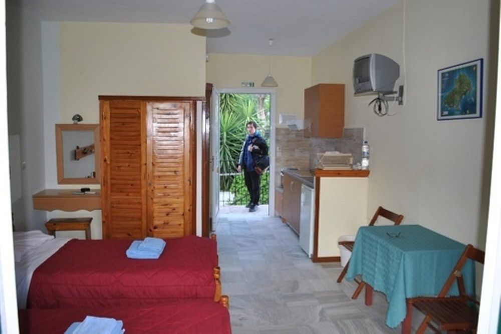 Stelios Studios Megali Ammos  Extérieur photo